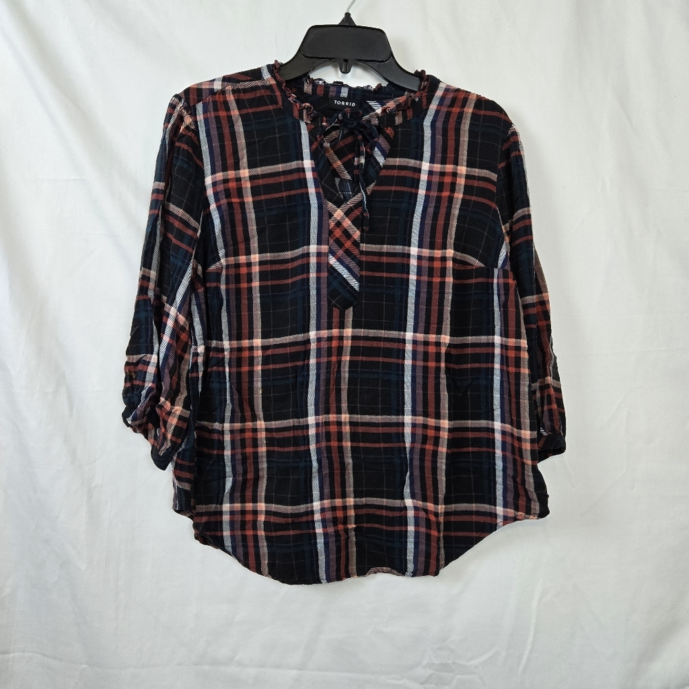 Torrid Women's Black Red Plaid Twill Tie Neck 3/4 Sleeve Boho Peasant Top 00/M